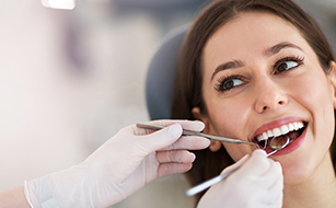 Comprehensive Treatment - Benefits of Full Mouth Reconstruction